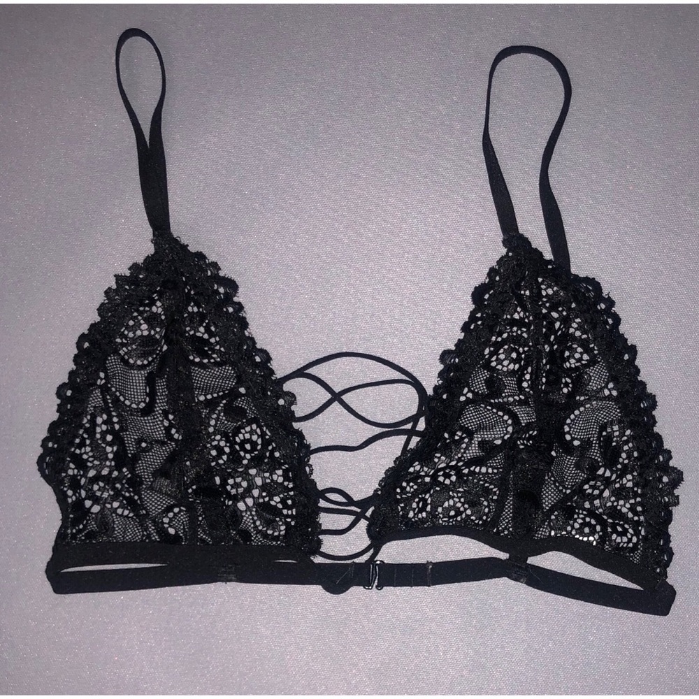 Forever 21 Black Laced Bra